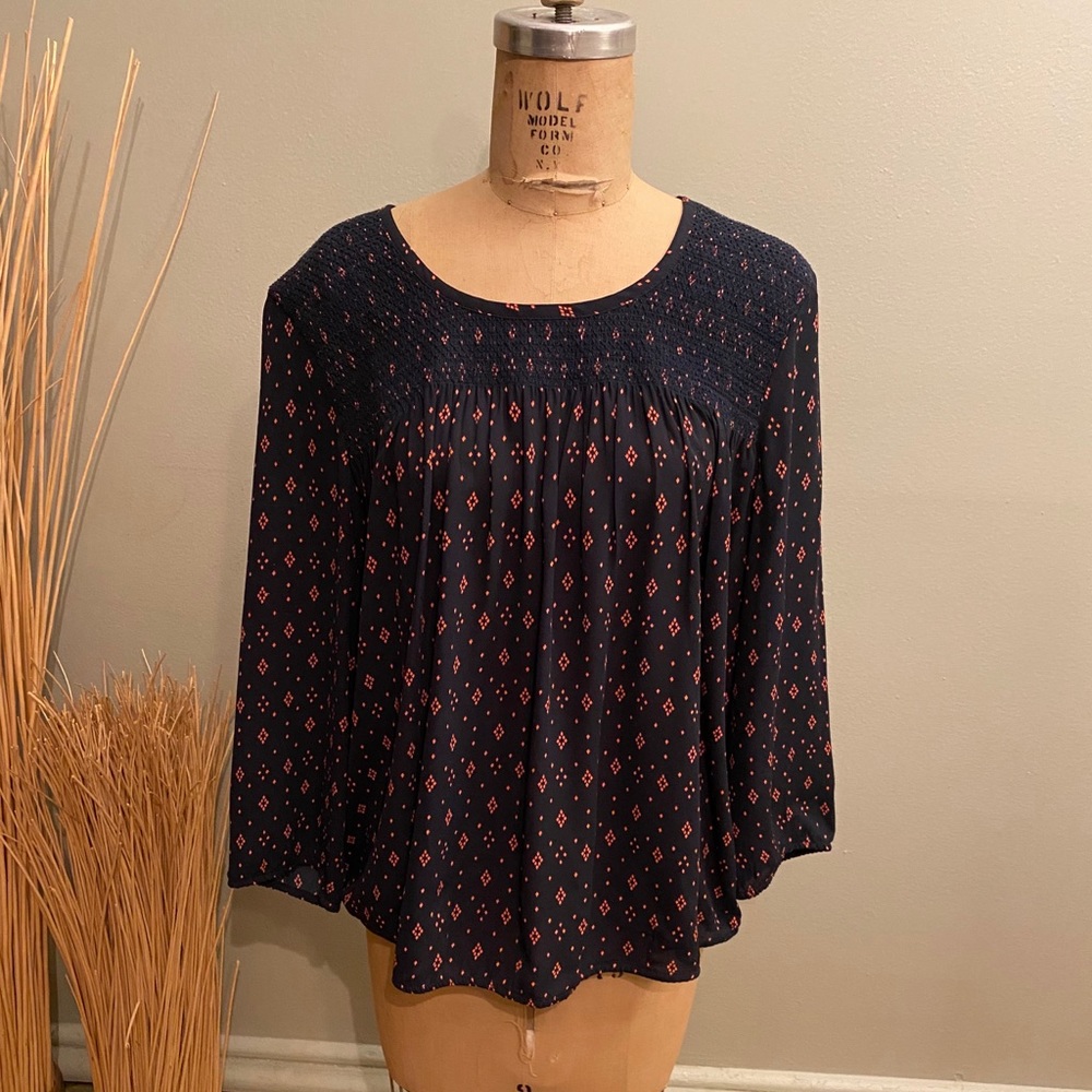 Banana Republic crepe smoked blouse XLarge